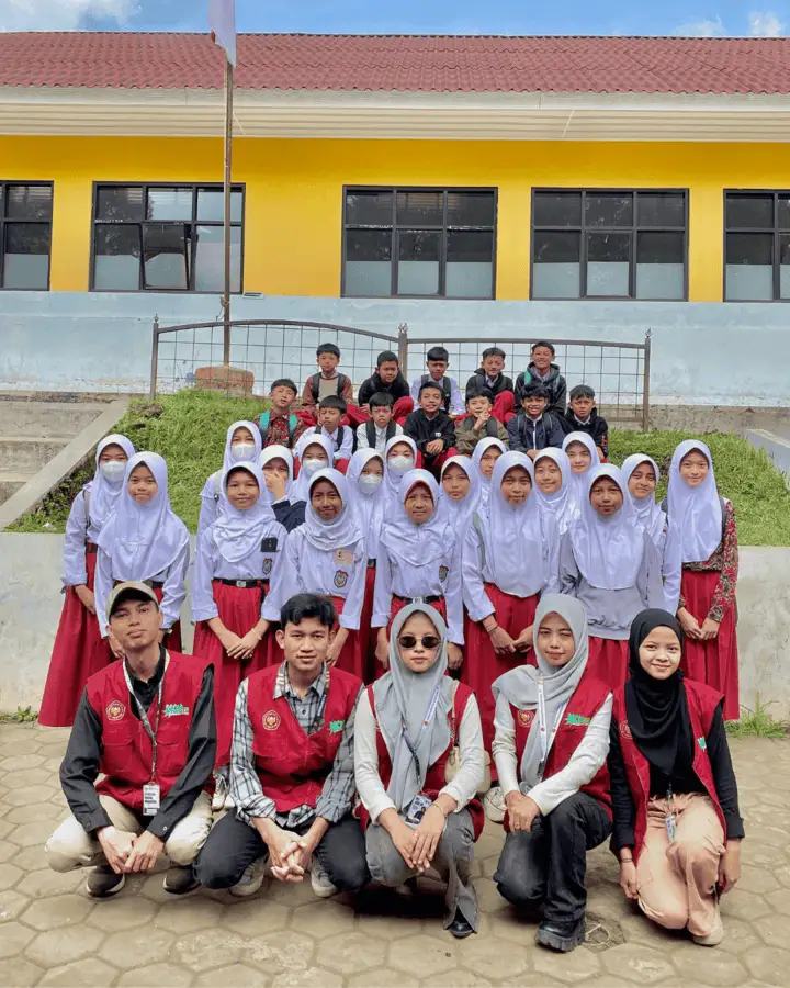 Artikel KKN Universitas Al Ghifari: KESERUAN KAMI DALAM MENJALANKAN PROKER PENDIDIKAN