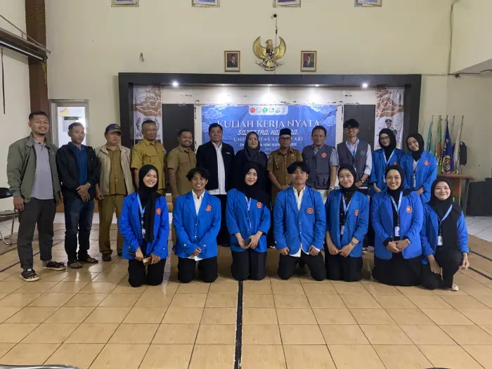 Artikel KKN Universitas Al Ghifari: Pembukaan KKN di Desa Cibiru Wetan dan Menjalin Silaturahmi dengan Aparat Setempat