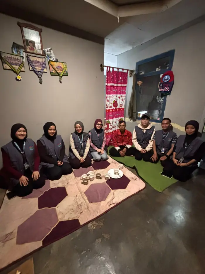 Artikel KKN UNFARI: Melanjutkan Langkah: Silaturahmi dan Koordinasi Program KKN bersama Bapak RW 005 dari Kelompok Satya Mandala
