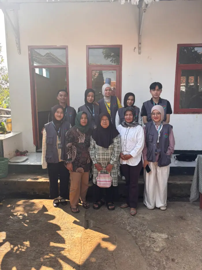 Artikel KKN Universitas Al Ghifari: Berkontribusi dalam Pelayanan Posyandu dan Edukasi Kesehatan di RW 008