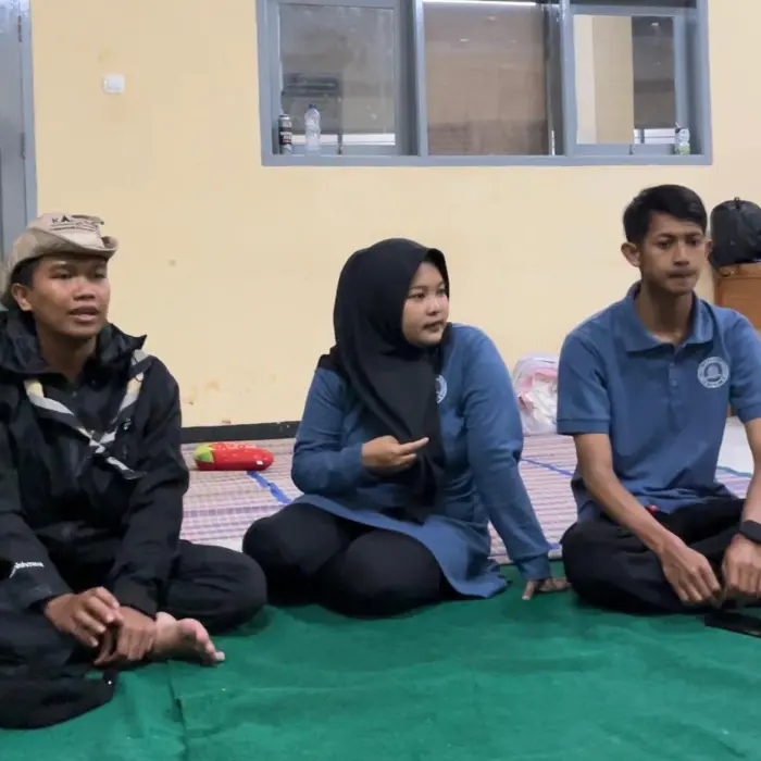 Artikel KKN Universitas Al Ghifari: Semangat Berbagai Inspirasi dalam Kegiatan MPLS di SMP PGRI Cibaribis