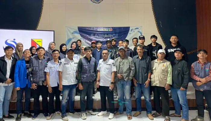 Artikel KKN Universitas Al Ghifari: Sosialisai Pengumpulan Minyak Jelantah sebagai Upaya Mewujudkan Lingkungan Bersih dan Bernilai Ekonomi
