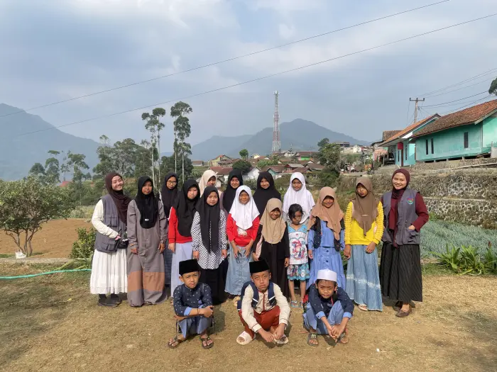 Artikel KKN Universitas Al Ghifari: Hari kedua puluh, 1 Agustus 2026 Kelompok 19 di Desa Resmi Tingal