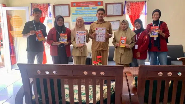 Artikel KKN Universitas Al Ghifari: Petualangan Anak Hebat: Dari Pahlawan P3K hingga Cerdas Menghadapi Pubertas!