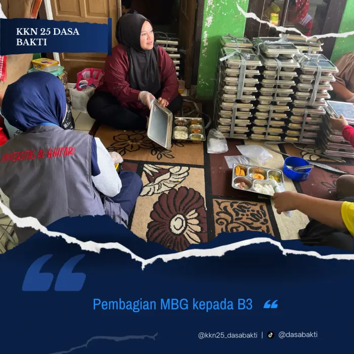 Artikel KKN Universitas Al Ghifari: Mahasiswa KKN 25 Dasa Bakti Pembagian Makan Bergizi Gratis (MBG) kepada B3